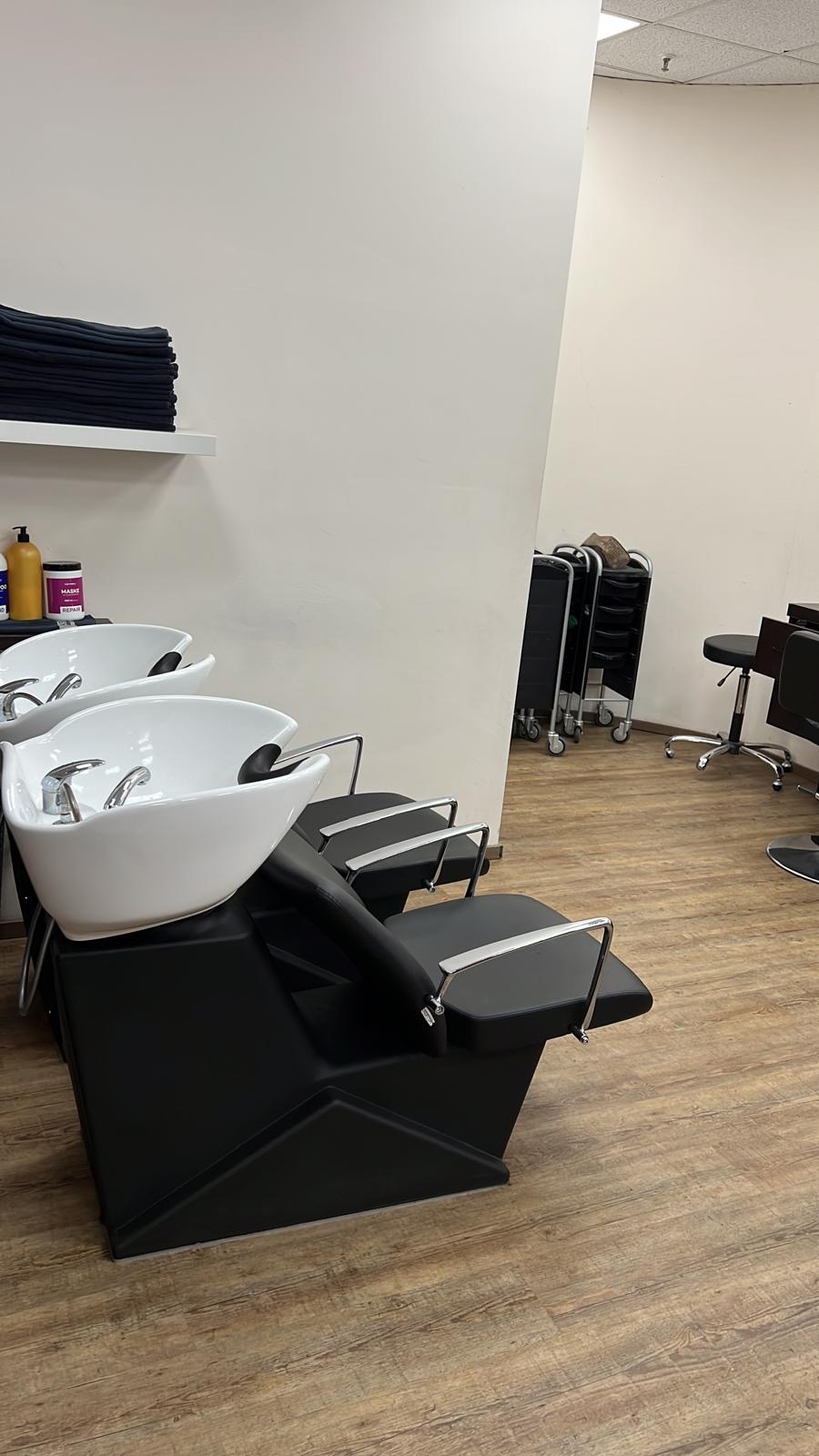 Salon Innenansicht 4