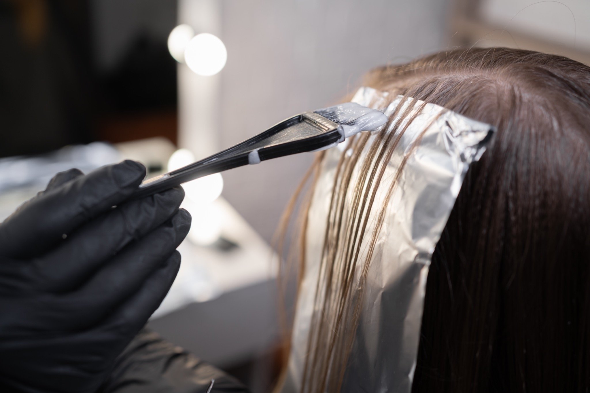 Haare färben mit Balayage-Technik